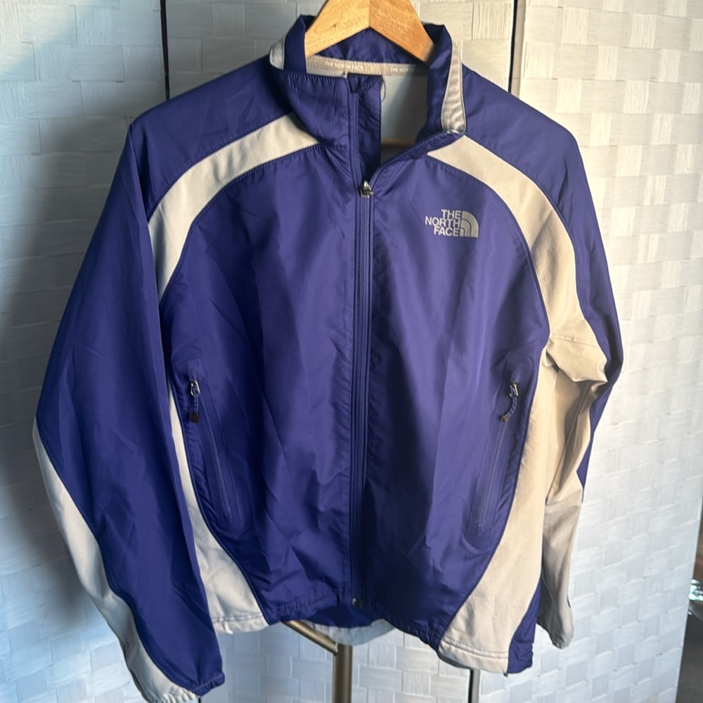 North face Flight Series Women’s Lightweight Jacket